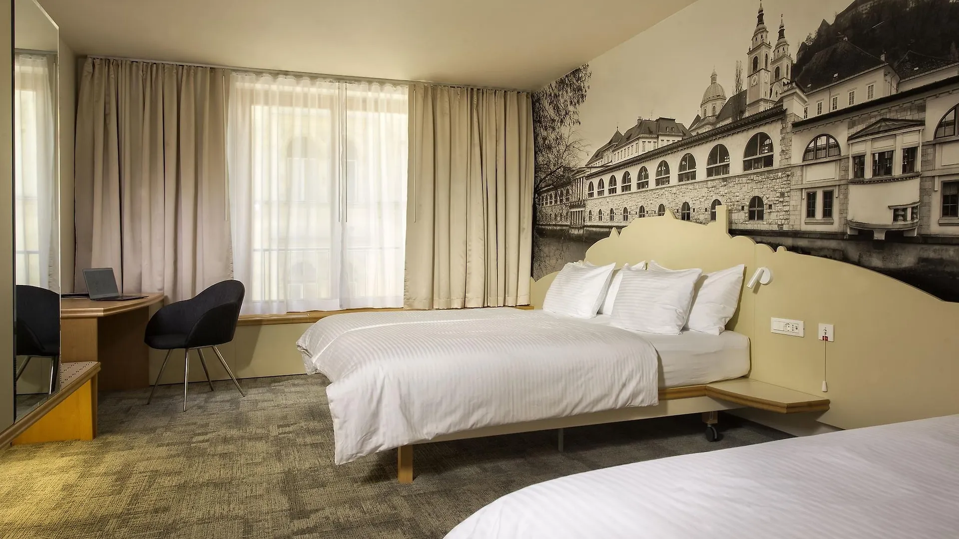 City Hotel Ljubljana 4*,